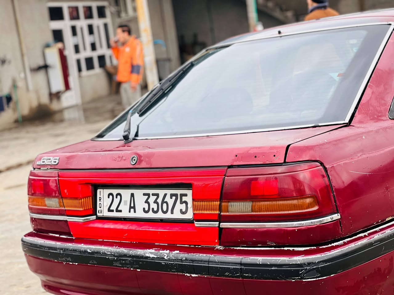 السلام عليكم
مازده 626 للبيع 
موديل 1991
رقم اربيل سنويه وهزه جديد بأسمي تحويل وكاله 
كير محرك شرط طخم تاير ويل جديد صدر نص عمر 
سياره مال جناي السعر 38 وبيها مجال 
مكان السياره اسديره وسطى 
هاتف ***********
