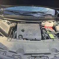 ترافرس موديل ٢٠٢٣ ماشيه ١٩ حادثها جاملغ امامي يسار وجاملغ خلفي يسار بد...