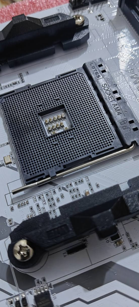 سلام عليكم
B450 A
جديد غير مستخدم 
مع كامل الملحقات 
75 الف


**إذا كنت صاحب هذا الإعلان وتريد حذفه لأي سبب، رجاءا أرسل رسالة إلى الدعم الفني**