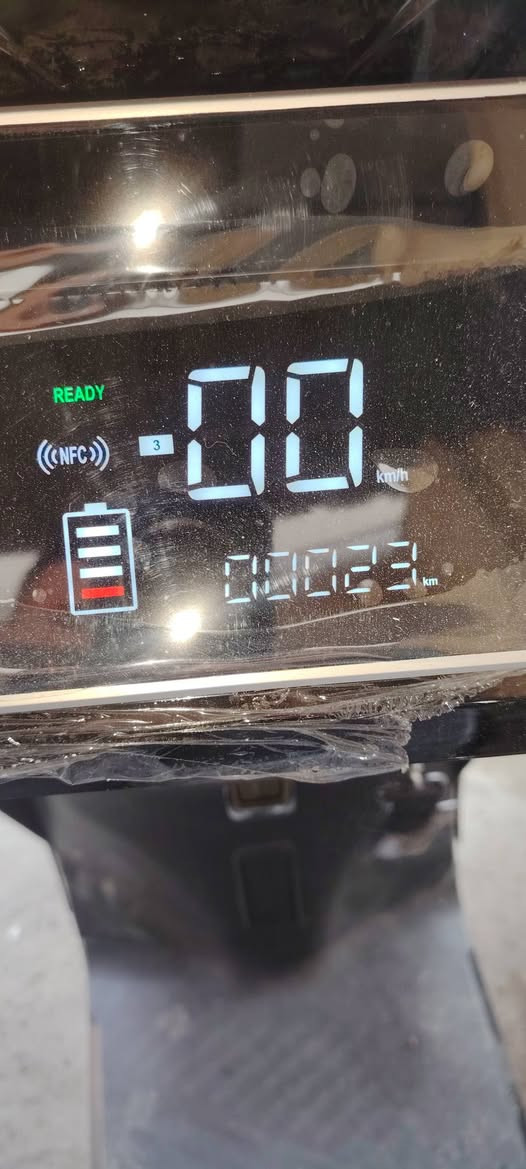 بعدو زيرو  موجود بل دواسة 
السعر 50 و500 وبي مجال 
***********
***********
