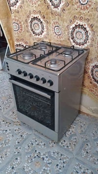 متاح طباخ تركي 4 عيون نظيف حيل السعر 125 المكان ايمن07701761500