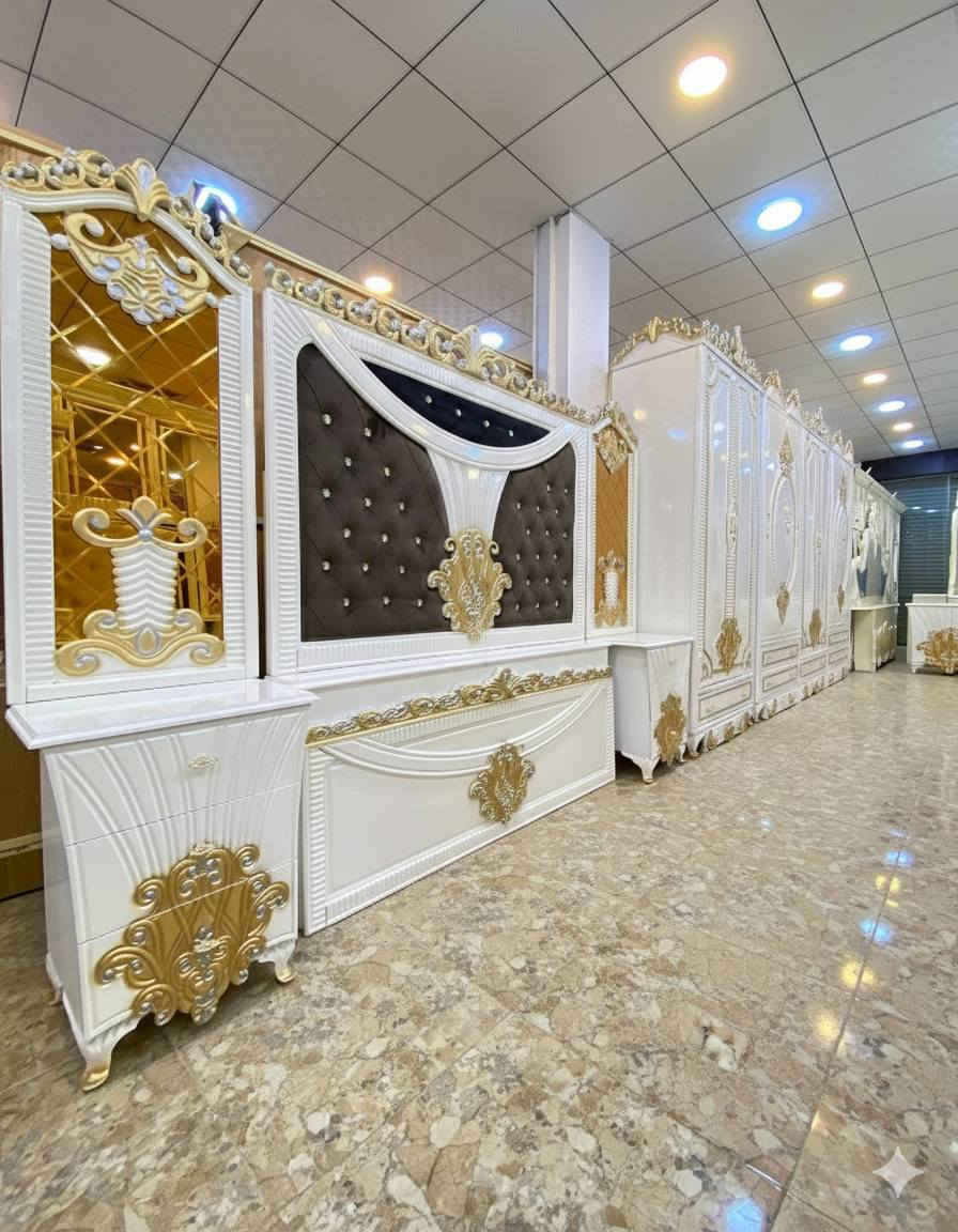 غرفة نوم مستعملة للبيع استعمال بسيط جداً بدون اضرار 
نجارة عراقية 100%
تتكون من 10 قطع 
مكانها بابل ابو خستاوي قرب دائرة المرور 
للاستفسار يرجى مراسلة الصفحة او الإتصال على 
***********
***********
