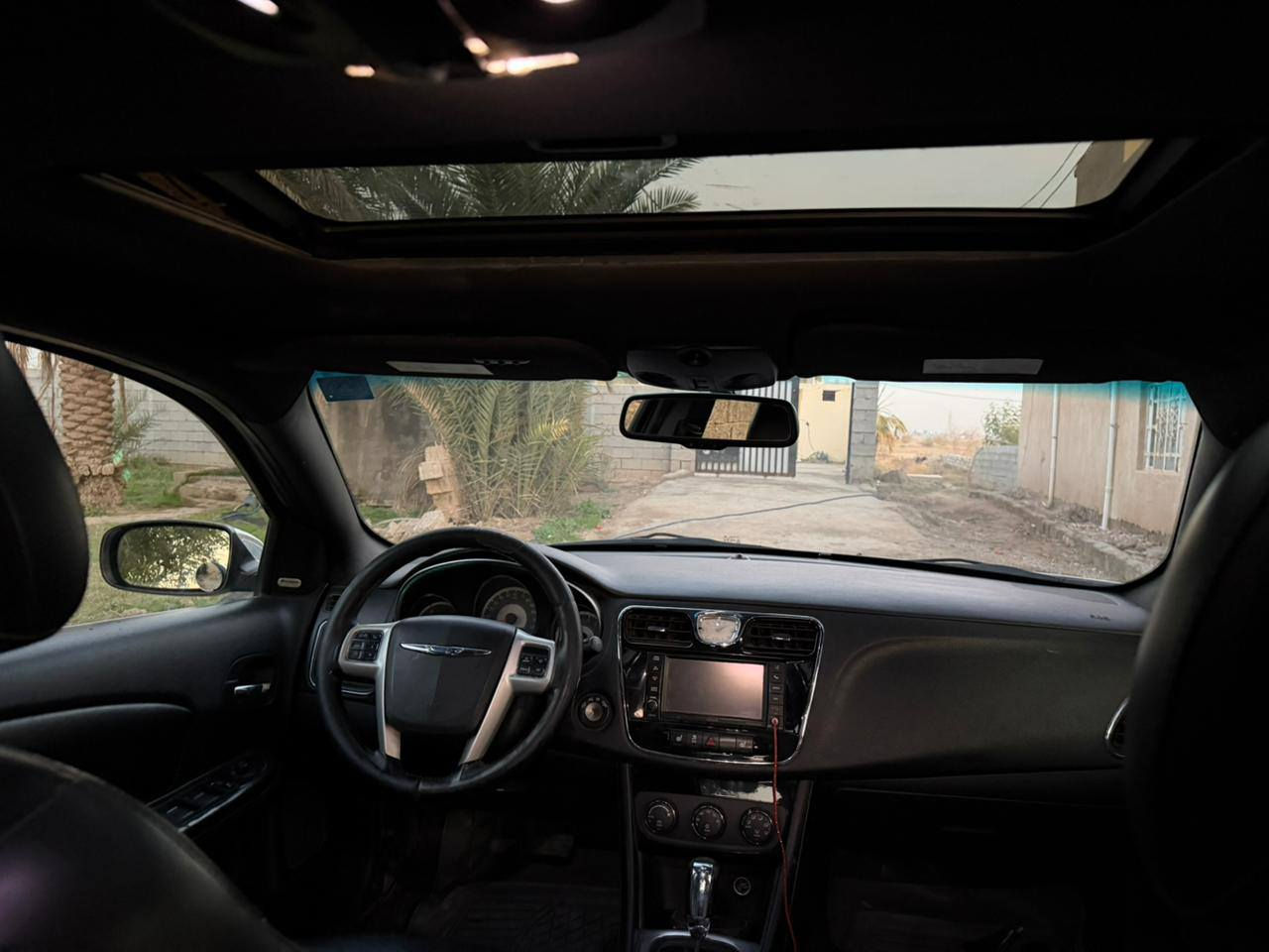 سلام عليكم سي 200 وارد امريكي ضرر جاملغ وبنيد بدون دواخل خلاص فول مواصفات واحد عله واحد  مكينه كير خير من الله تخم تاير صدر خلفي امامي جديد مكينه 2400 تبريد ثلج سيارة فول مال جناي اسعر 75 وبي مجال او مراوس حسب الغناعه مكاني ديالى بلدروز رقم الهاتف ‏‪***********‬‏
