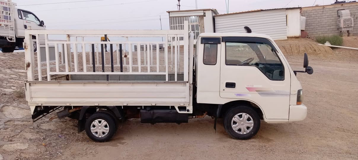 سلام عليكم
كيه ام عيون 2002
رقم انبار تحويل ثاني يوم كفاله من گص ودك 
سياره بلاديه  مكان الرمادي جزيره البوعساف 

الاستفسار   

***********
