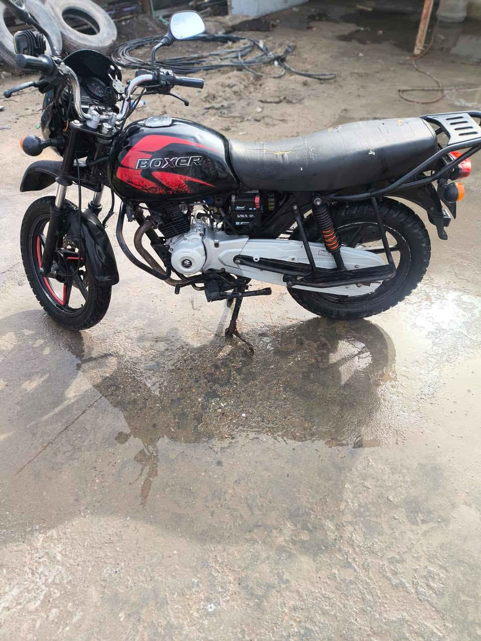 السلام عليكم الدراجه البيع مديل 21 ل مكينه 23الدراجه سنويه ب اسمي باقيه بس علا ستلام الوحات السعر مليون و 900رقمي ***********
