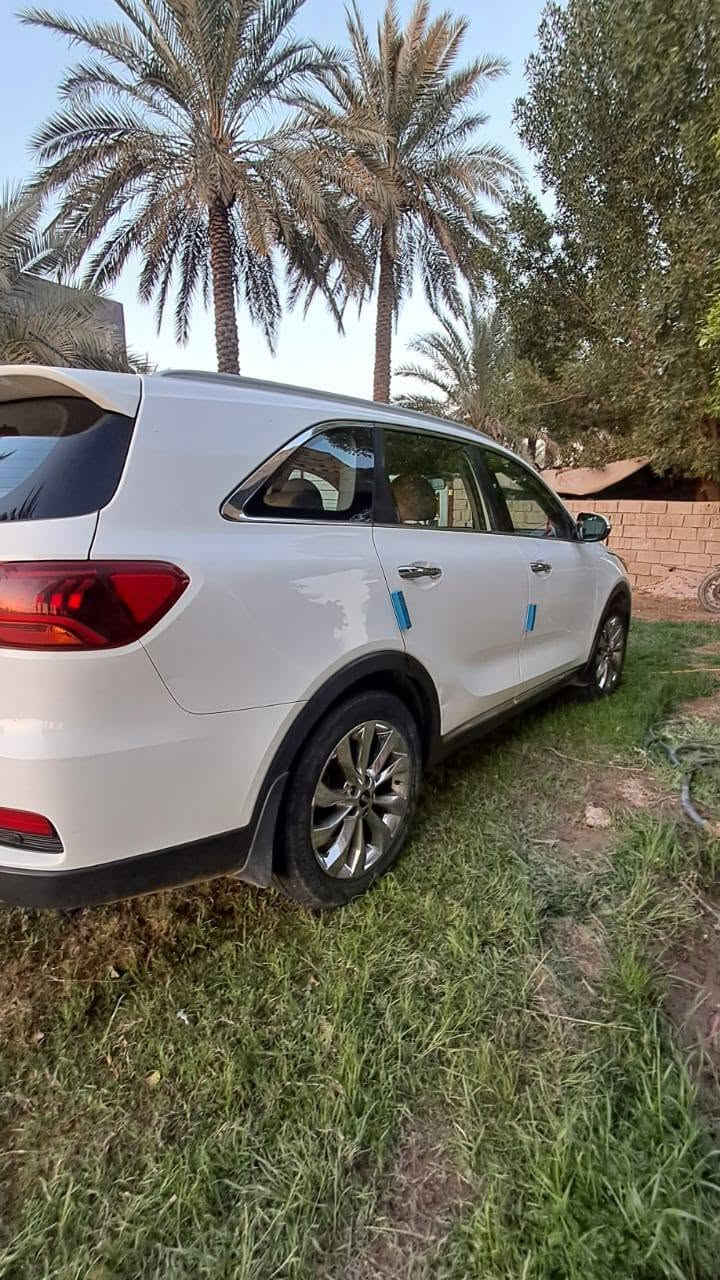 السلام عليكم  كيا سورنتو 2019 
6V
7راكب
خليجي ماشيه 70
حساسات اربع جوانب 
مري شفط
كشنات تحكم كهربائي 
تبريد تلاث قطع 
نظام ترحيب 
شحن لاسلكي
تحكم ستيرن 
جنطه كهربائيه
سعر ٢٤٥
رقم هاتف 📞***********
