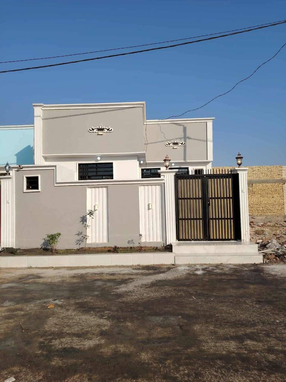 مكتب التساهل    عمود 282ي واتساب***********

#بيت مساحه  150مربعه سعر💵 55💵وبيه مجال 
  م #طابو_زراعي  سند ٢٥
نجف مقابل ملحق قريه لغدير  مباشر مباشر 🤑   

غرفه 2// مطبخ// صاله// استقبال// صحيات خارج وداخل 

كراج

بناء ممتاز// اساس وسقف صب 
طابوق 🧱 جمهوري

كل البيت #سقوف_ثانويه

كل الخدمات موجوده 
مدارس 🏫 سوق #تبليط 

مقابل  قرية الغدير #مكتب التساهل عامود 282بظبط  ‏‏ ‬‏‬‏واتساب عنوان نجف
