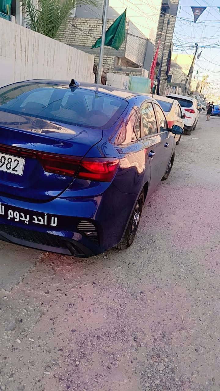 23 مديل
ماشيه 33 ميل 
حادث امريكا جامعة وشويه من البنيد الجاملغ نفسه مصلح ما مبدل 
مكينه 2000 دوش 
السياره  خير من الله 
والسعر مناسب 
رقم الهاتف 
***********بي واتساب
