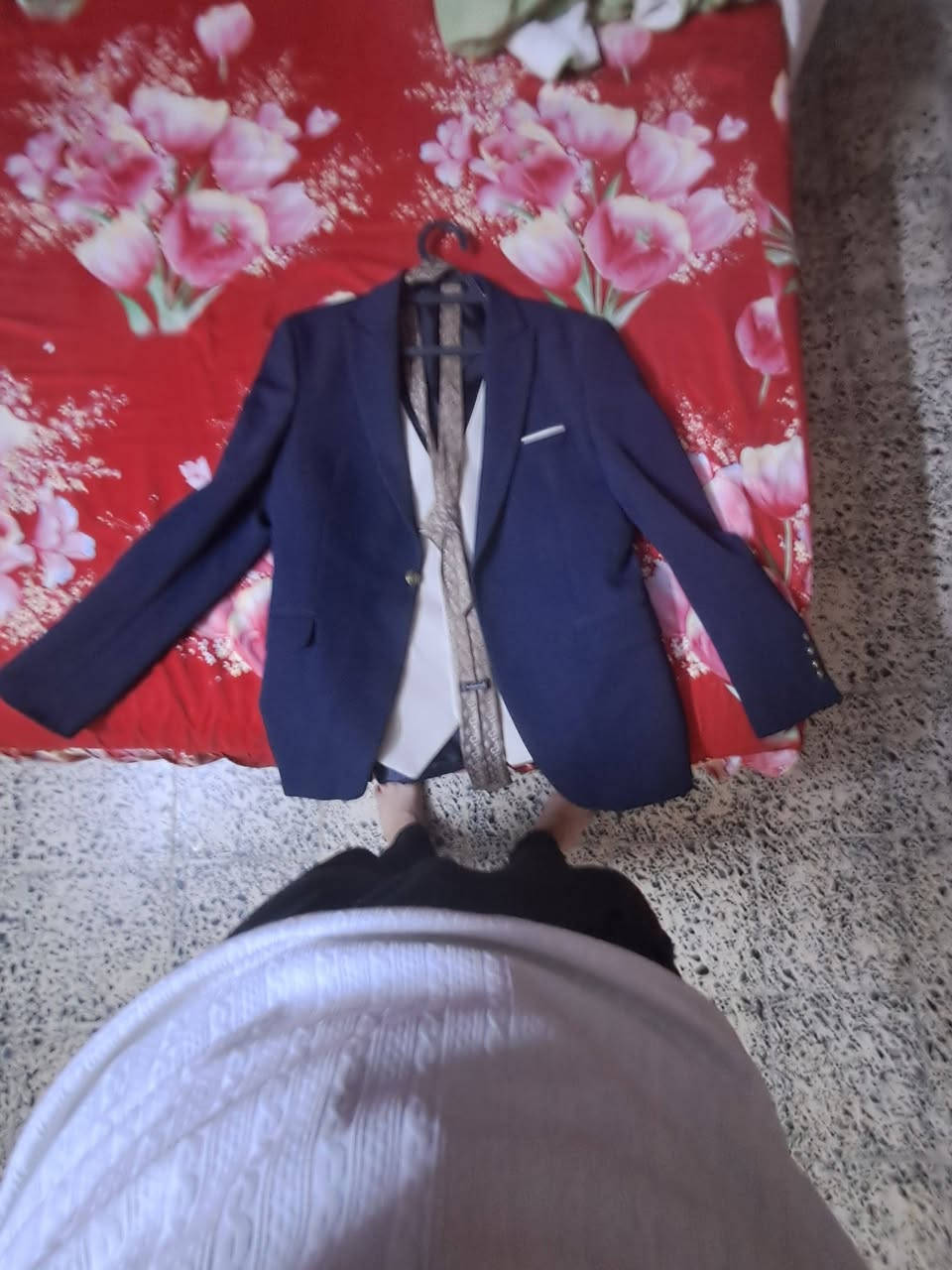 سلام عليكم ستره للبيع طبعا ماملبوسه هواي السعر خاص وتددلل


**إذا كنت صاحب هذا الإعلان وتريد حذفه لأي سبب، رجاءا أرسل رسالة إلى الدعم الفني**