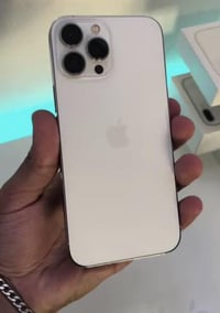 ايفون 13 برو ماكس • ٢٥٦ • بطاريه ٩٢