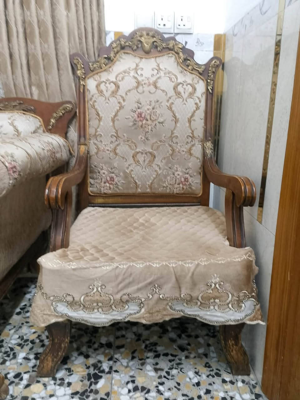 السلام عليكم تخم للبيع ٩مقاعد


**إذا كنت صاحب هذا الإعلان وتريد حذفه لأي سبب، رجاءا أرسل رسالة إلى الدعم الفني**