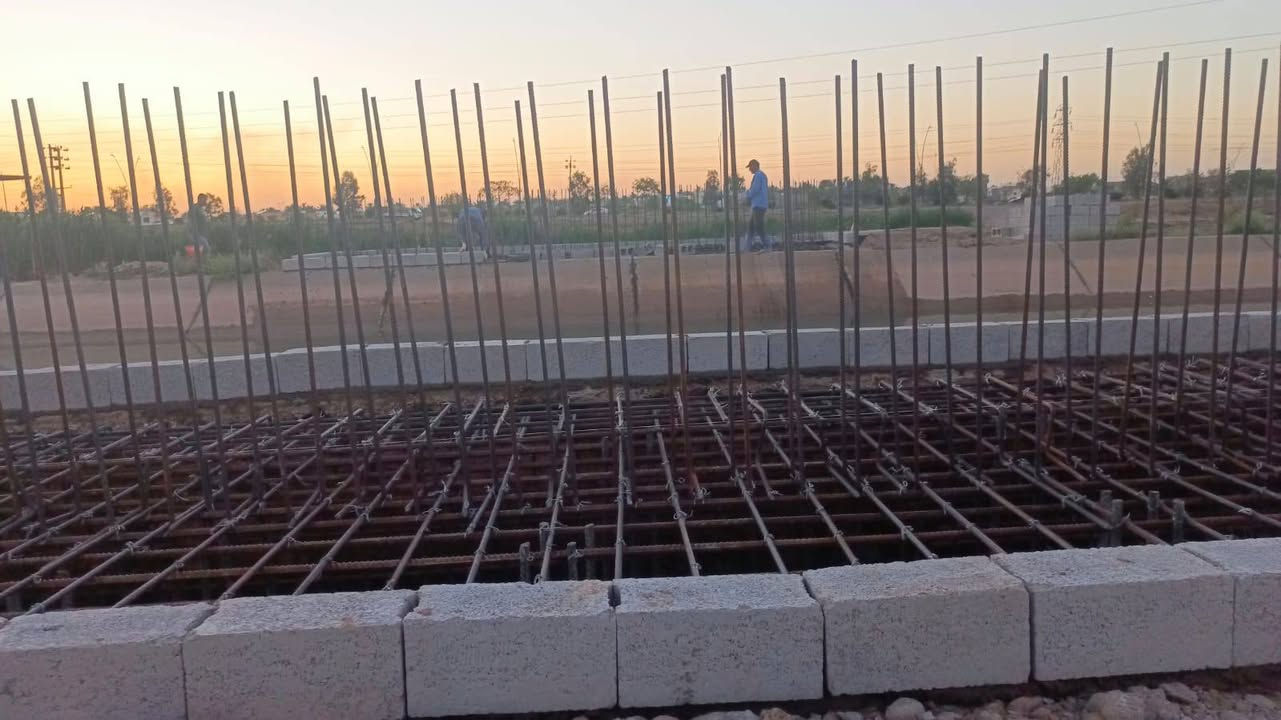قال تعالى (وَقُلِ اعمَلوا فَسَيَرَى اللَّهُ عَمَلَكُم وَرَسولُهُ وَالمُؤمِنونَ وَسَتُرَدّونَ إِلىٰ عٰلِمِ الغَيبِ وَالشَّهٰدَةِ فَيُنَبِّئُكُم بِما كُنتُم تَعمَلونَ)التوبة/105صدق الله العلي العظيم 
الحمدلله والصلاه والسلام على رسولنا محمد وعلى ال محمد عليهم السلام ....
السلام عليكم 
بعد التوكل على الله هذا ما وصلنا اليه من أعمال في جسر البيرات بجهود الأخ عدنان البلال ومعاونيه من أهل ديالى الكرام وأن شاء الله الايام القادمة سوف تشهد صب الأكتاف في الجانبين..وهنا لا بد من الإشارة إلى أن كلفة هذا الجسر على جميع أصحاب الأراضي في المقاطعة دون استثناء..لذا نرجو التواصل معنا خدمتا للصالح العام..ومن الله التوفيق


**إذا كنت صاحب هذا الإعلان وتريد حذفه لأي سبب، رجاءا أرسل رسالة إلى الدعم الفني**