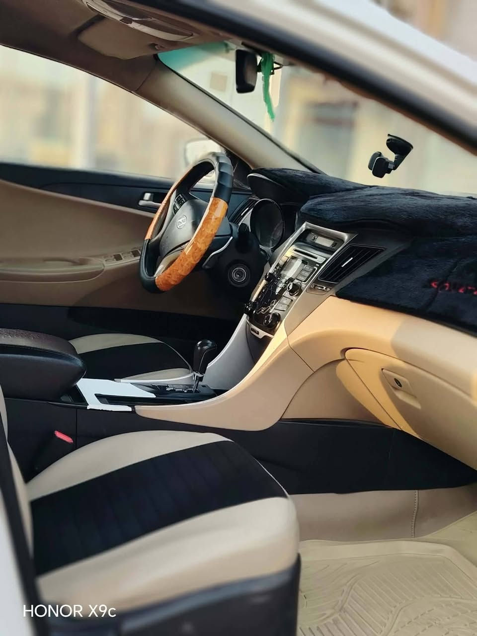 ***********0/ موديل 2012
