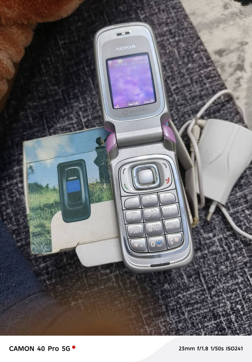 موبايل عدد 2 واحد دفتري نوكيا والآخر سامسونج نظيف جدا لوك السعر 50


**إذا كنت صاحب هذا الإعلان وتريد حذفه لأي سبب، رجاءا أرسل رسالة إلى الدعم الفني**