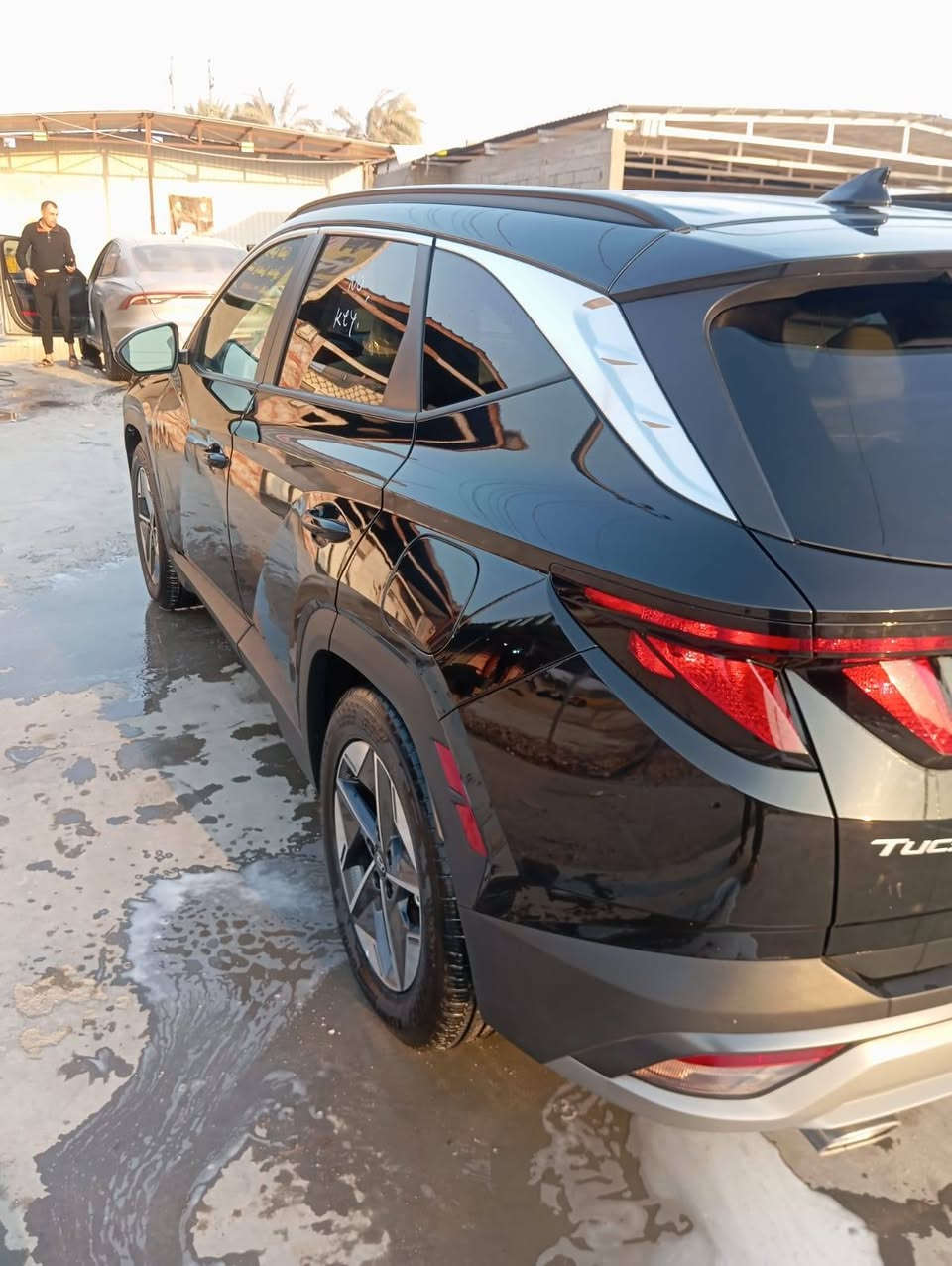 توكسان25 دخول جديد السياره حره اي محافظة تتسجل وارد امريكي  السيارة زيرو مكينه  2500
كير ٨نمر  رادار امامي وجانبي وخلفي تشغيل عن بعد حادثها الفخذه ومرجعينه وتبديل جاملق والبنيد والباقي كفاله. 
السعر 185 تفاصيل أكثر الاتصال
***********
