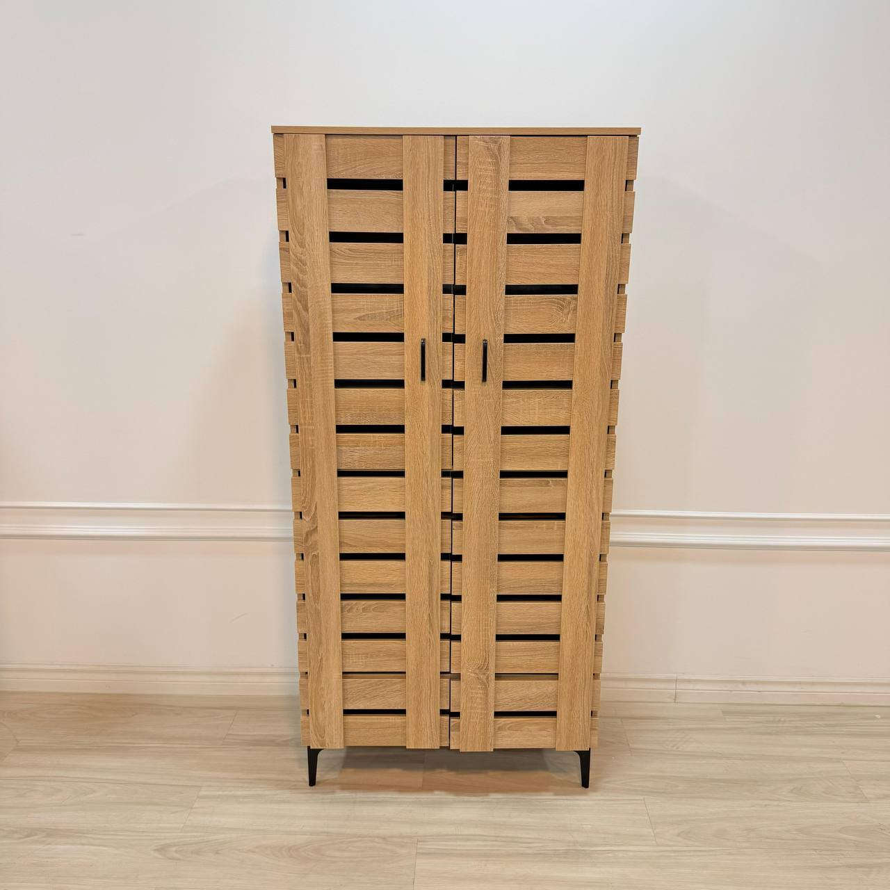 خزانه 2 باب
ارتفاع 175 سم 
عرض 80 سم 
عمق 32 سم

السعر 125 الف

صناعه #ايراني


**إذا كنت صاحب هذا الإعلان وتريد حذفه لأي سبب، رجاءا أرسل رسالة إلى الدعم الفني**