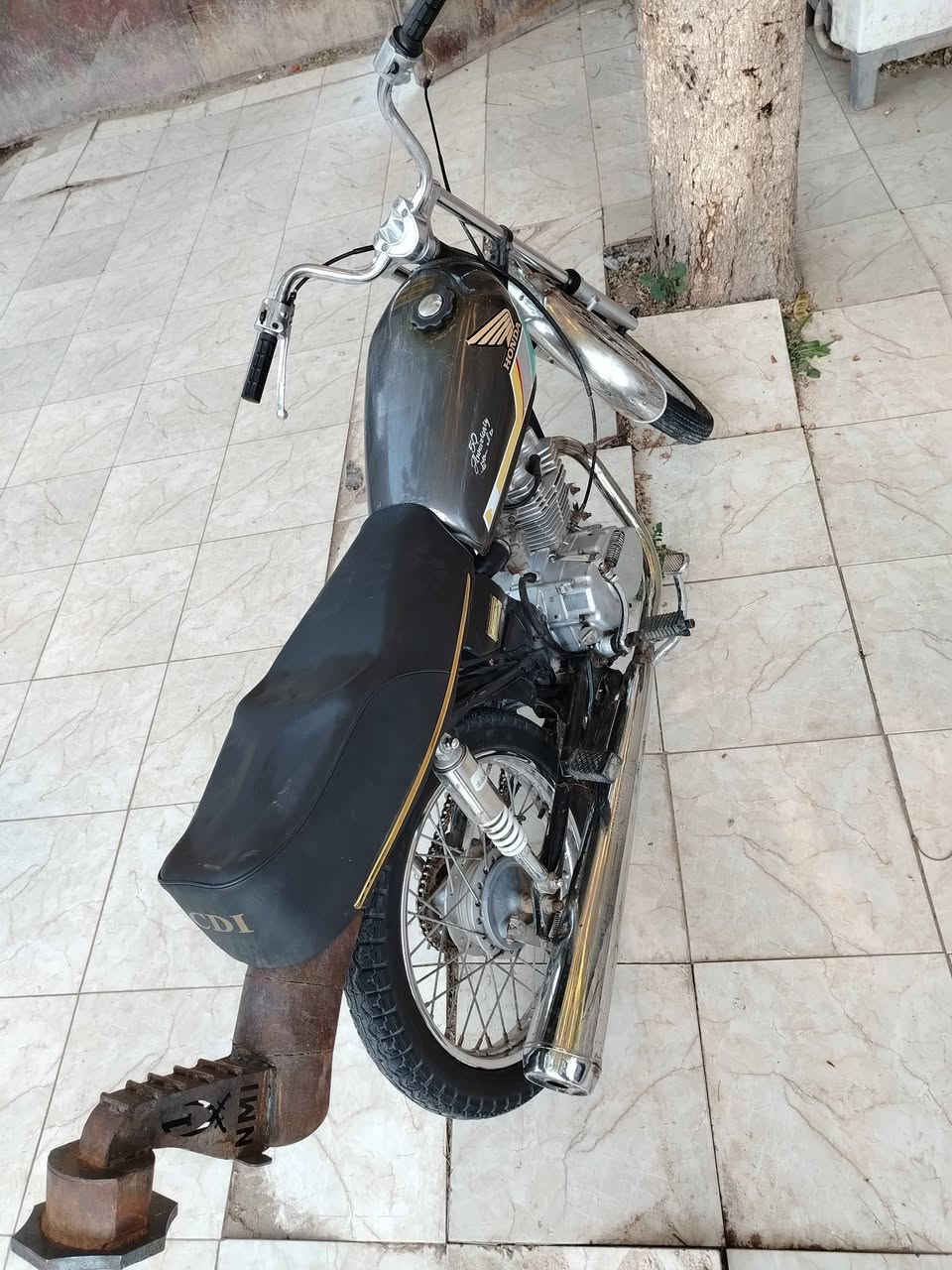 اربعه كير للبيع
شاصي 21 نامه برو اوراق اصلي 
مكينه نامه اصلي مفتوحه 
دراجه حلوه ومرتبه بلواقع احله من صور
سعره 600 وبيه مجال
***********
