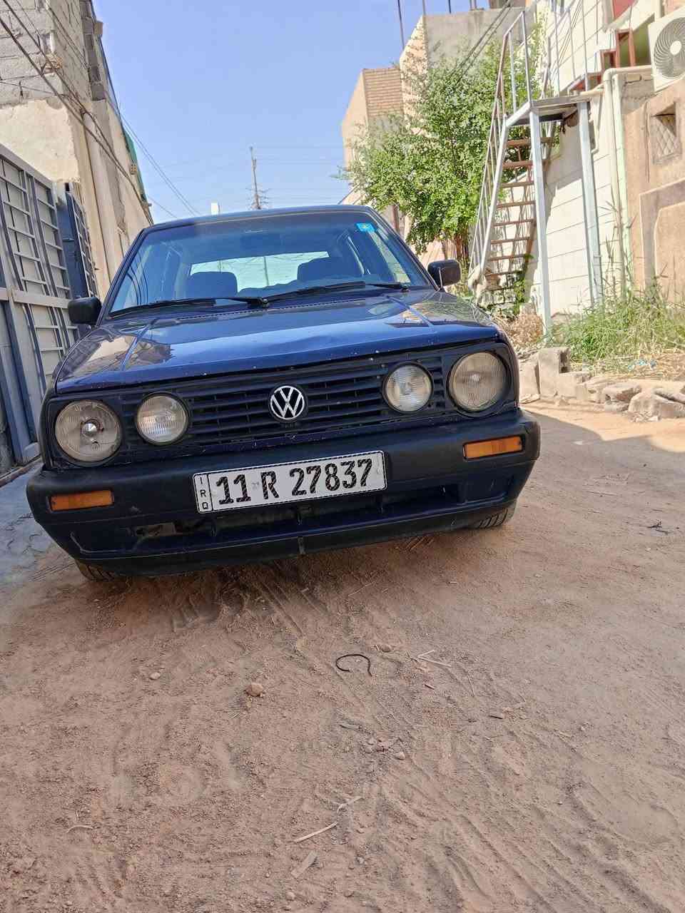 بسم الله الرحمن الرحيم 
السلام عليكم 
من رخصة الآدمن 
للبيع 
كولف عظم موديل 1991
محرك 1800 كير اوتو 
شوته رياضي 
رقم بغداد جديد
تبريد شغال 
السياره بلاديه بدون ضربه بدون صبغ 
فقط طخه بسيطه ببدايه الجاملغ الايمن وراجعه على البارد
مكان السياره كربلاء 
السعر 36وبيها مجال للطيبين 
للاستفسار 
***********
