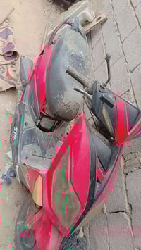 نقصها باتري • للبيع