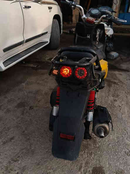 سكنز جبلي مزود من اليابان مكينه 58ونص
كفاله شلعه ومعدل فول دراجه هاون للخير وبيها تزويد 
صالنصه 
ويل 
ستيرن
يدات بريك
رون اضافي
وبعد رقمي ***********
