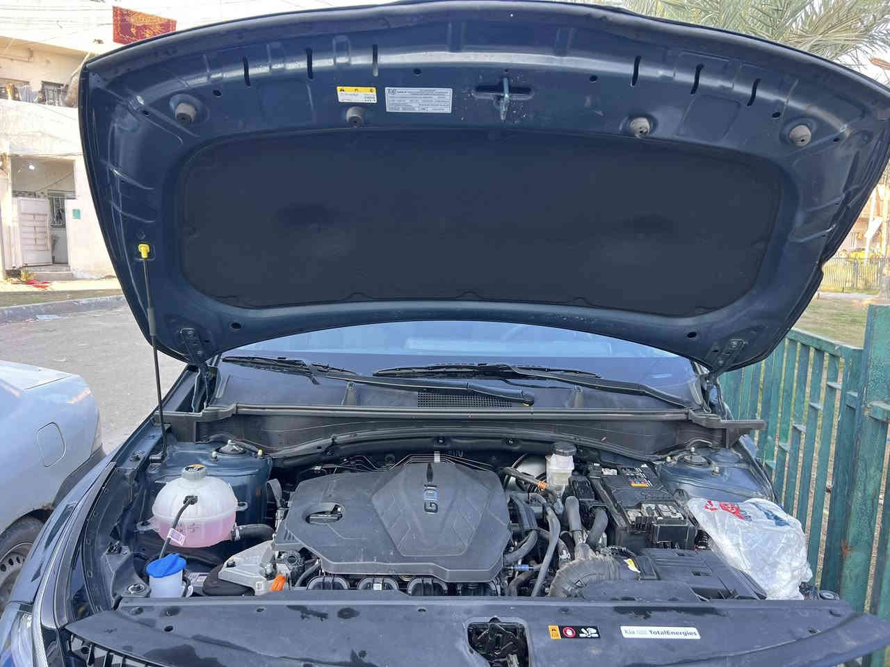 سبورتج وارد كندي 2025محرك 2500 دخال جديد ع حادثها بدون تصليح منفيس بسمي تشتغل وتمشي تبريد شغال تدفئه بالكشنات رادارات تحديد مسار تبريد خلفي اي ستفسار تصال بالرقم *********** السعر 120
