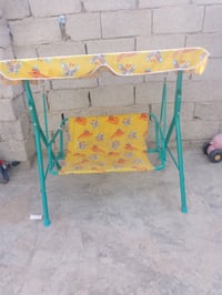 ياالله سلام عليكم مرجوحه للبيع نظيفه شوفت عينك السعر ٣٠ لتواصل 0774719...