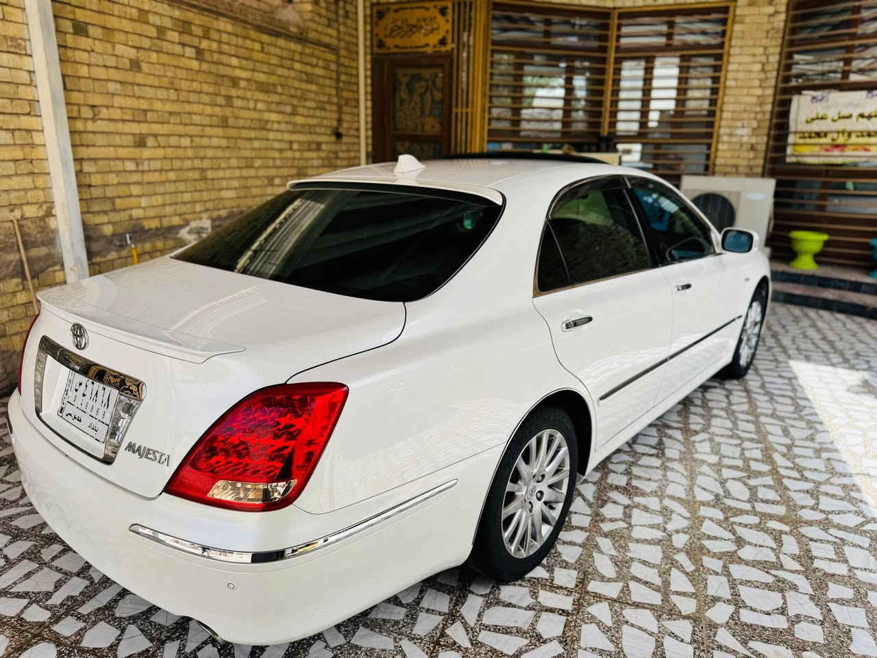 السلام عليكم
ماجستا 2007 رقم بغداد قرار مبايعات ابيع وكالة السيارة بأسمي  …. تحوير فوك وجوه نجف بريك محور شاهينة سيارة جاهزة من كلشي 
فوول مواصفات 5 دكم معروف مواصفاتها الفول  
السيارة عدلة كفالة عامة من كلشي 
السعر 150$ وبيها مجال بسيط 
للاستفسار ‭0772 825 1117‬ 
مكان السيارة النجف الاشرف كوفة
