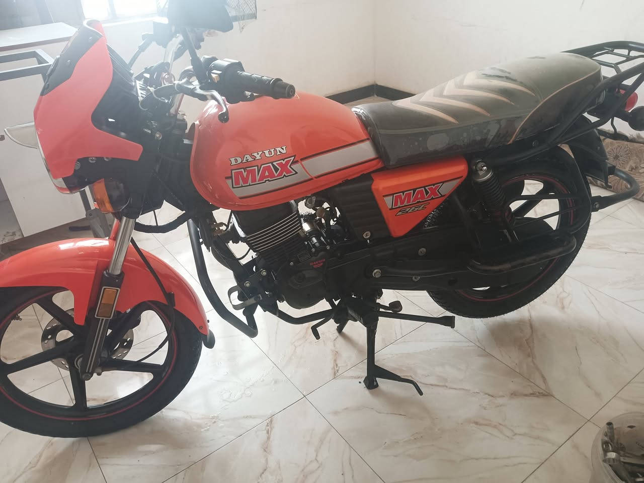 دايوان للبيع موديل 22مكفول من كلشي كله شغال اوراق اصولي دراجه جديده عنوان واسط قضاء بدره للاستفسار ***********
