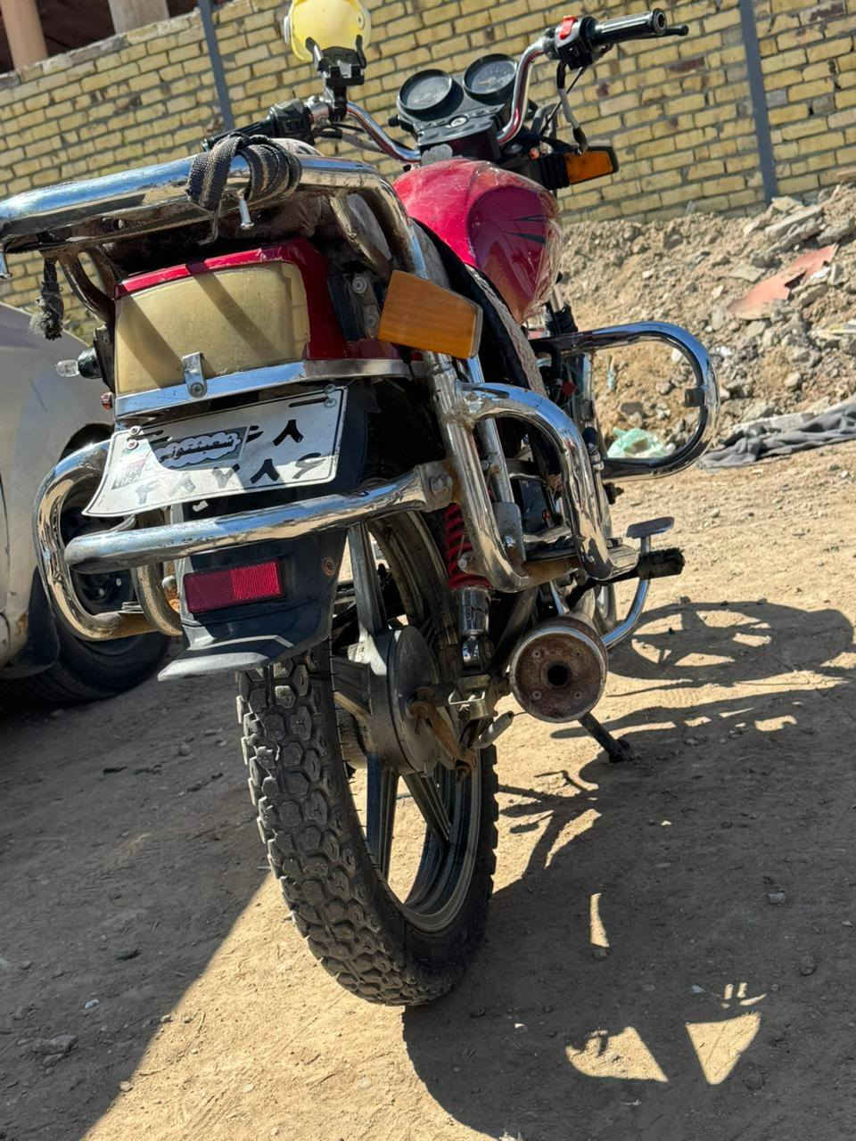 السلام عليكم دراجه فيوم 2015 اوراق كامله كهربائيات شغاله محرك 150سي عوزها فقط قبق بانزين 
العنوان شوملي قرب الدفاع المدني 
السعر  550بيها مجال     *********** الاتصال
