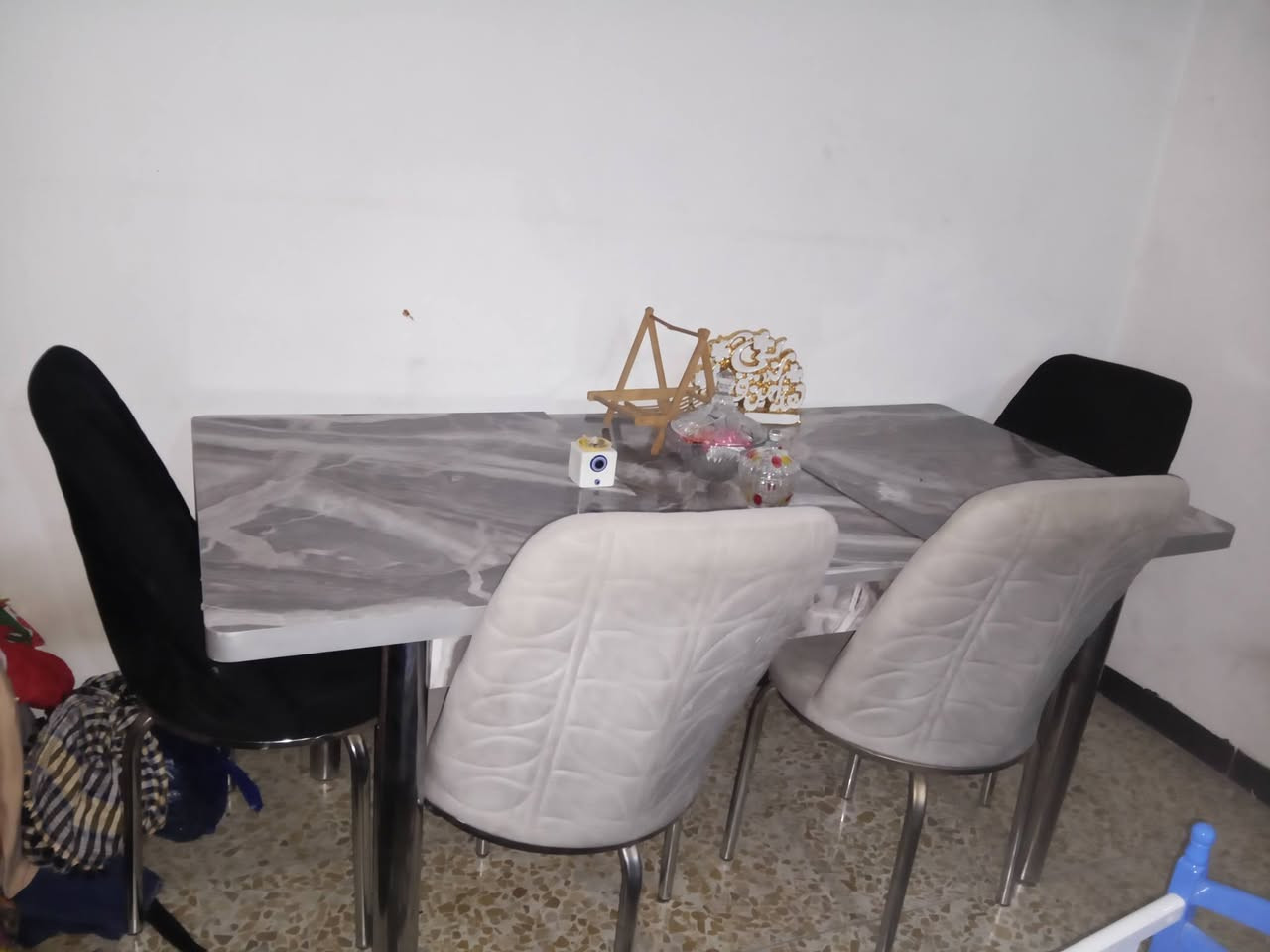 للبيع في حي الجهاد


**إذا كنت صاحب هذا الإعلان وتريد حذفه لأي سبب، رجاءا أرسل رسالة إلى الدعم الفني**