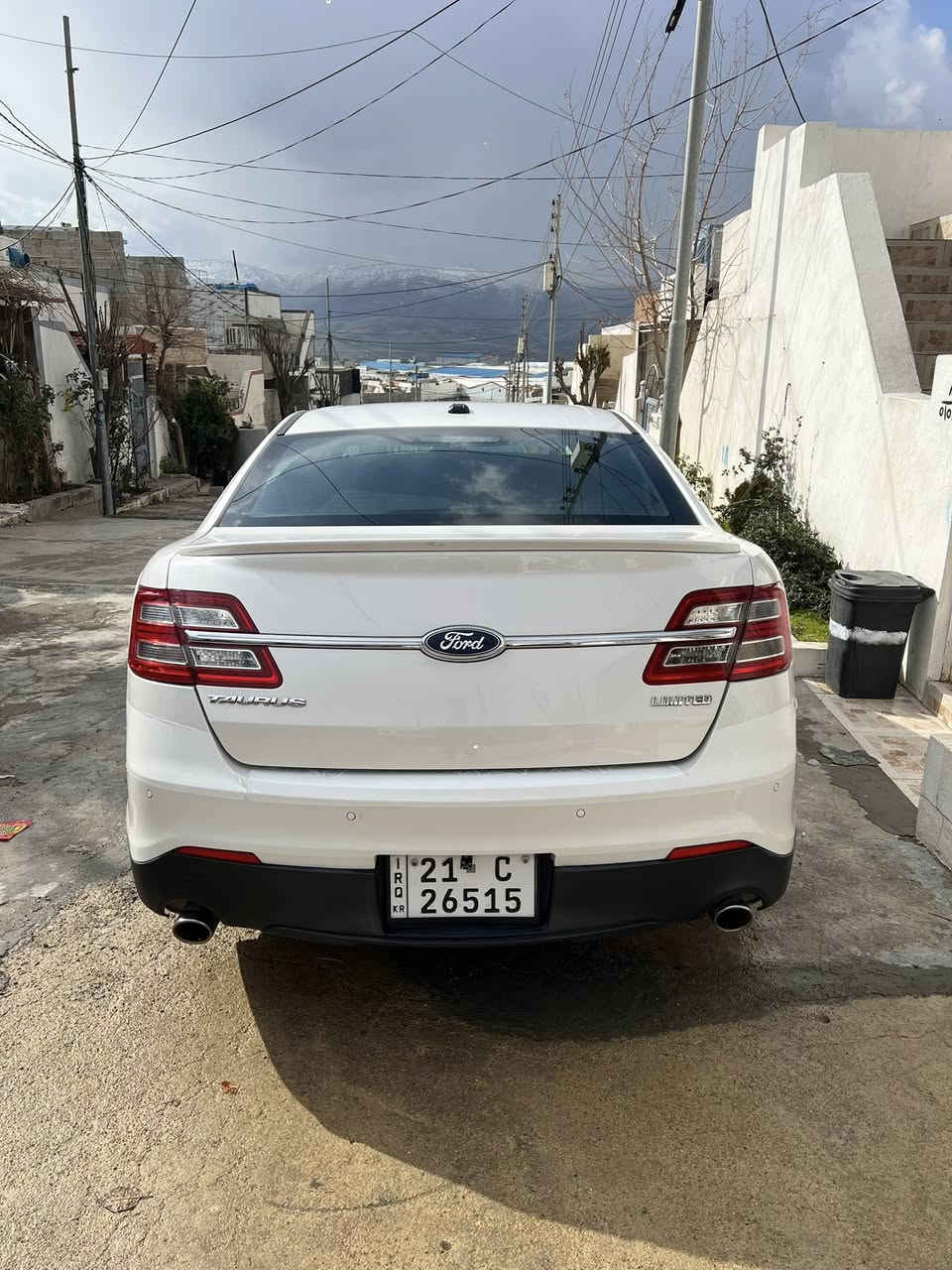 السلام عليكم للبيع فقط فورد تورس 2013 لمتد سعر جدا مناسبب
كفالة عامة من الصبغ والضربة السيارة كلش جديدة ما ناقصها برغي بيها شويه تعديل بي دي ار بالبنيد  وملاحظات حيل بسيطة شرط كير ومحرك وحدادية ماشية 74 الف فقط  فول فول مواصفات

تشغيل عن بعد

كشنات تدفئة

كشنات كهربائي و جلد

تحكم ستيرن

تحديد سرعة

حساسات خلفية

فتحة سقف

3 شاشات 

مرايات هيتر

السيارة جاهزة هزة وسنوية كله جديد تحويل ثاني يوم

سعر 125 ومجال مكان السياره سليمانية

*********** بي واتساب
