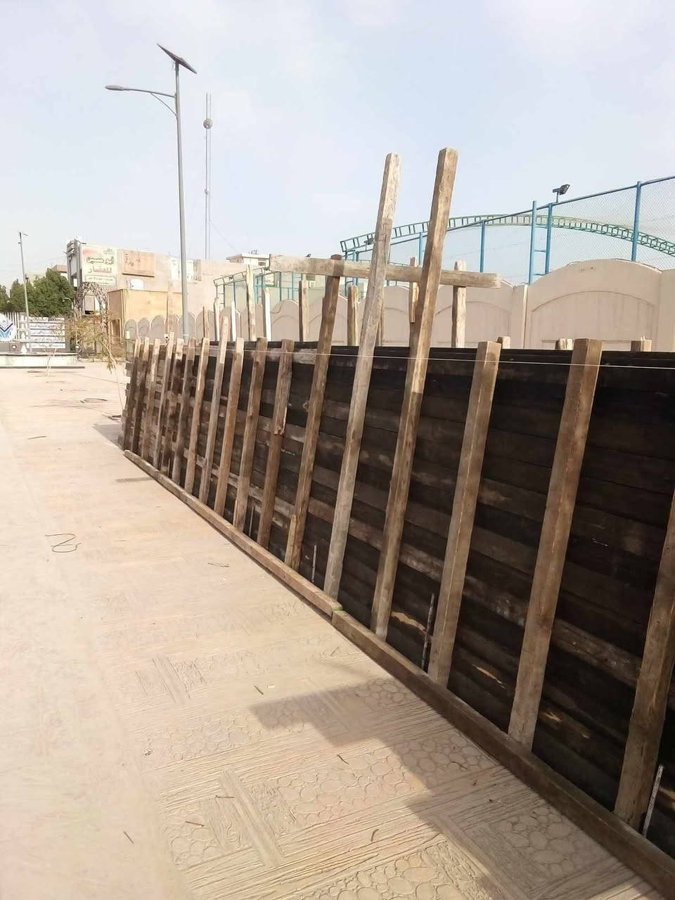 متوفر أعمال نجاره حداده تسليح وصب عمل أساسات وسقوف المنازل من بغداد
***********
