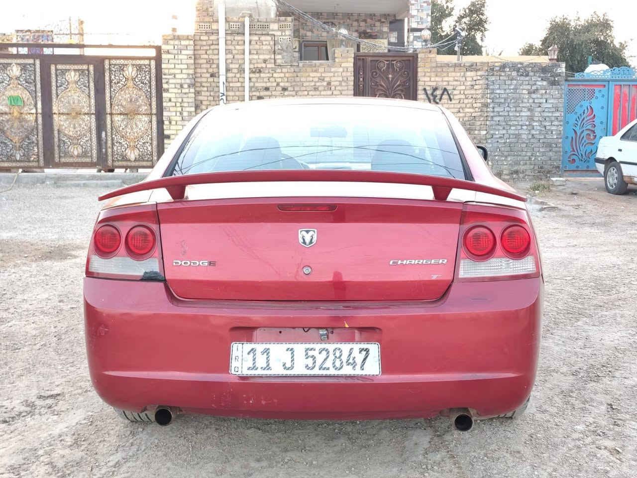 سلام عليكم 
جانجر موديل 2009وارد أمريكي 
رقم بغداد دولي  بيه جاملغ خلفي وباب صبغ فقط بدون تبديل
شرط جوه القبق البانزين ماصاعد 
حداديه أماميه جديده خلفيه نص 
تخم تاير نص تبريد ثلج مكاني الديوانيه الحمزه الشرقي 
ألاتصال على الرقم ***********
