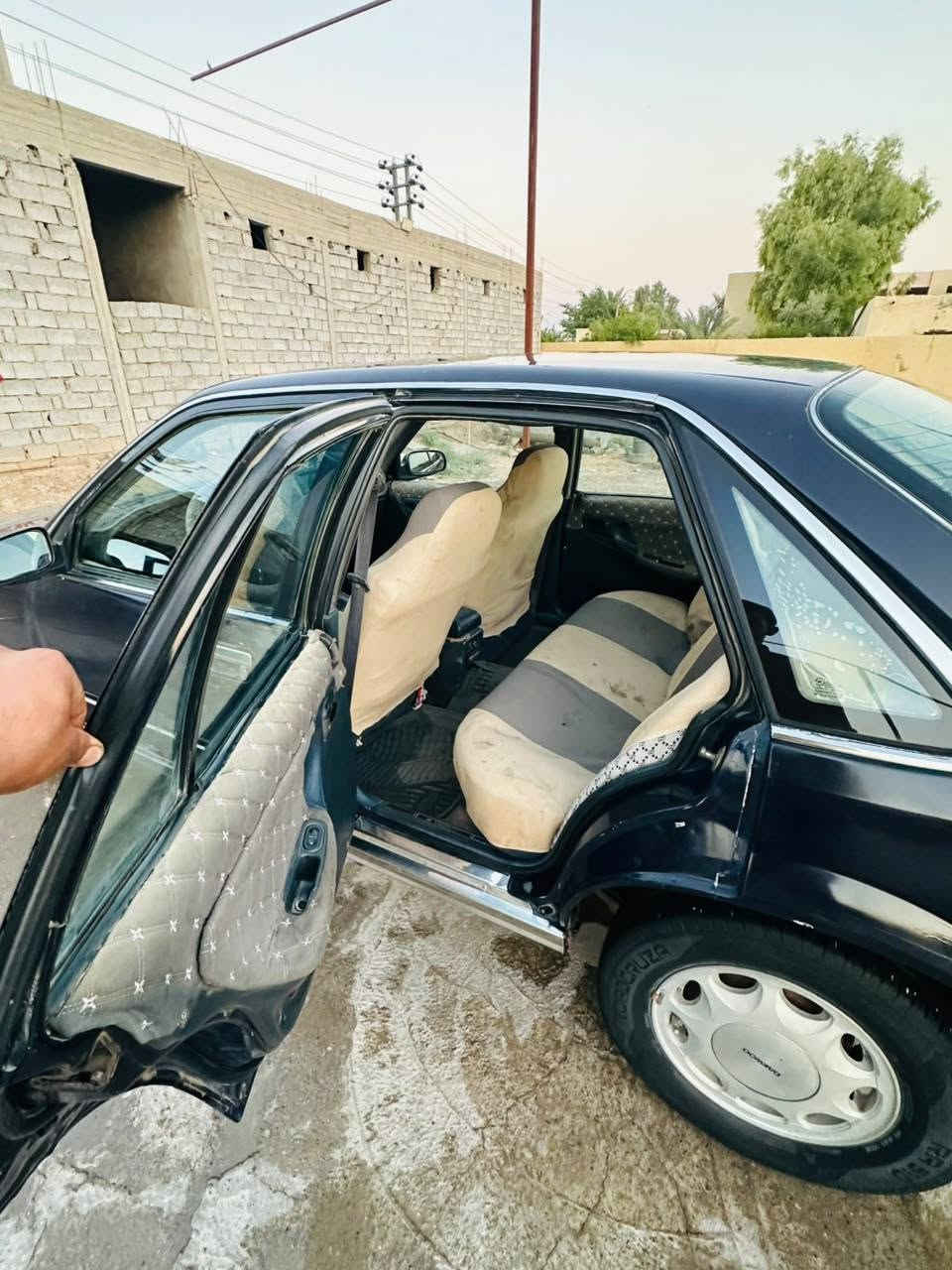 دايو برنس موديل ٩٣
محرك كير خير من الله 
بيه شلعه تشك الكاع 
تبريد عاطل 
سنويه جديده 
بأسمي السعر ٢٥ وبيه مجال بسيط حك الجيه 
العنوان ديالى الخالص 
للأستفسار الاتصال على الرقم ***********
