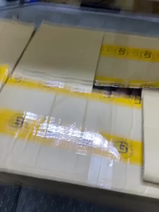 السلام عليكم
عيني عندي شلعة كراتين شي ان 2 منهم منزلي سي وان ناعم و2 منهم مكس ملابس نسائيه اشتريتهم وردت افتح بيهم مشروع بس زوجي  رفض ومقبل  وحايرة وين اوديهم لان  مكان هم ماعندي


**إذا كنت صاحب هذا الإعلان وتريد حذفه لأي سبب، رجاءا أرسل رسالة إلى الدعم الفني**