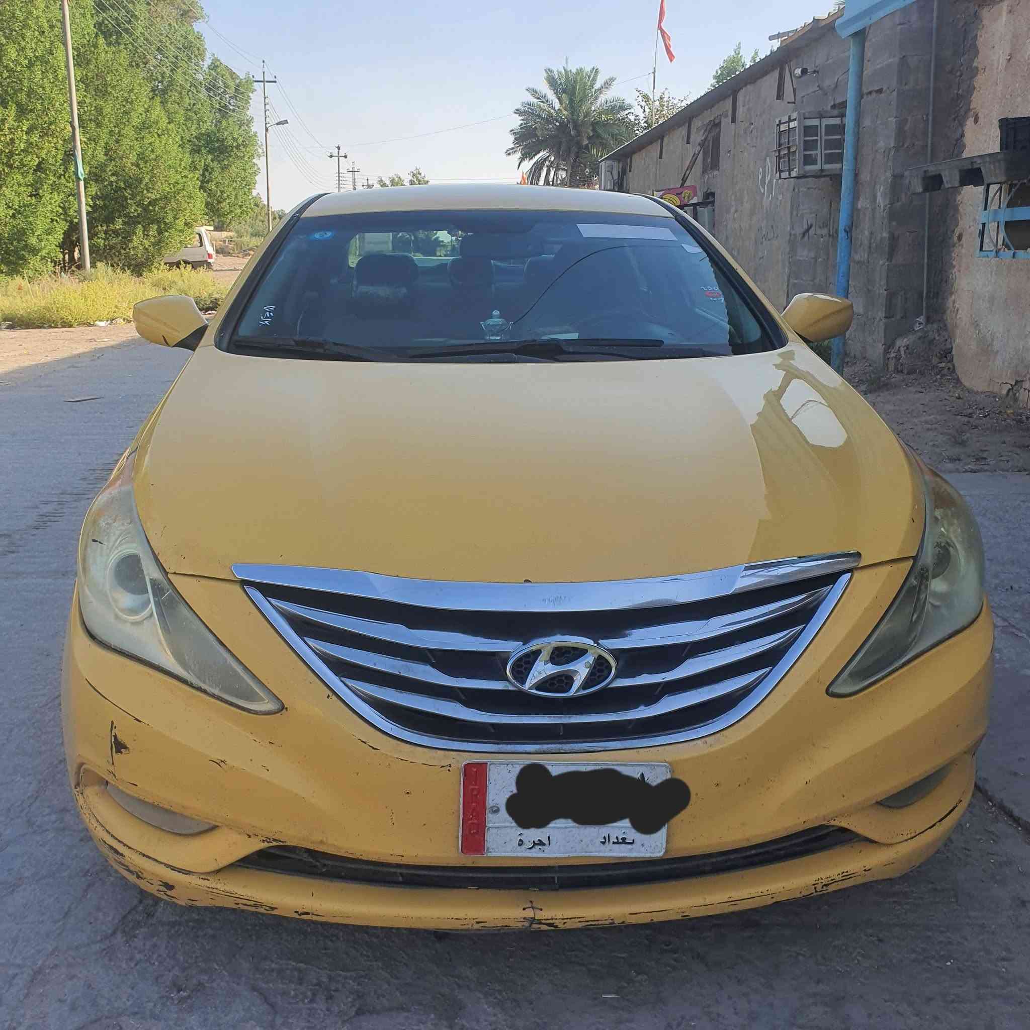 سوناتا ٢٠١٣ للبيع وارد امريكي مضلع مكينه جي دي اي وكير خير من لله بيه ضربة من امريكا جاملغ وباب جهة السائق سعرها ١١٥ وبيه مجال والاتصال ***********
