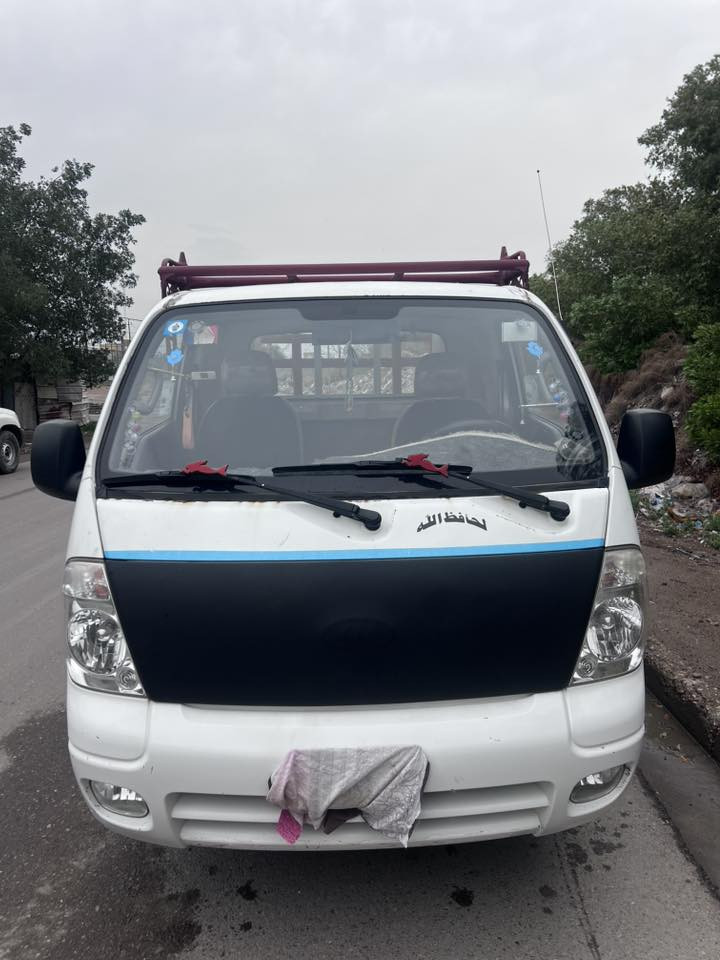 كيا حمل للبيع موديل 2012 
رقم واسط مكان بغداد 
كير ومحرك مكفولات شاصي 
***********
