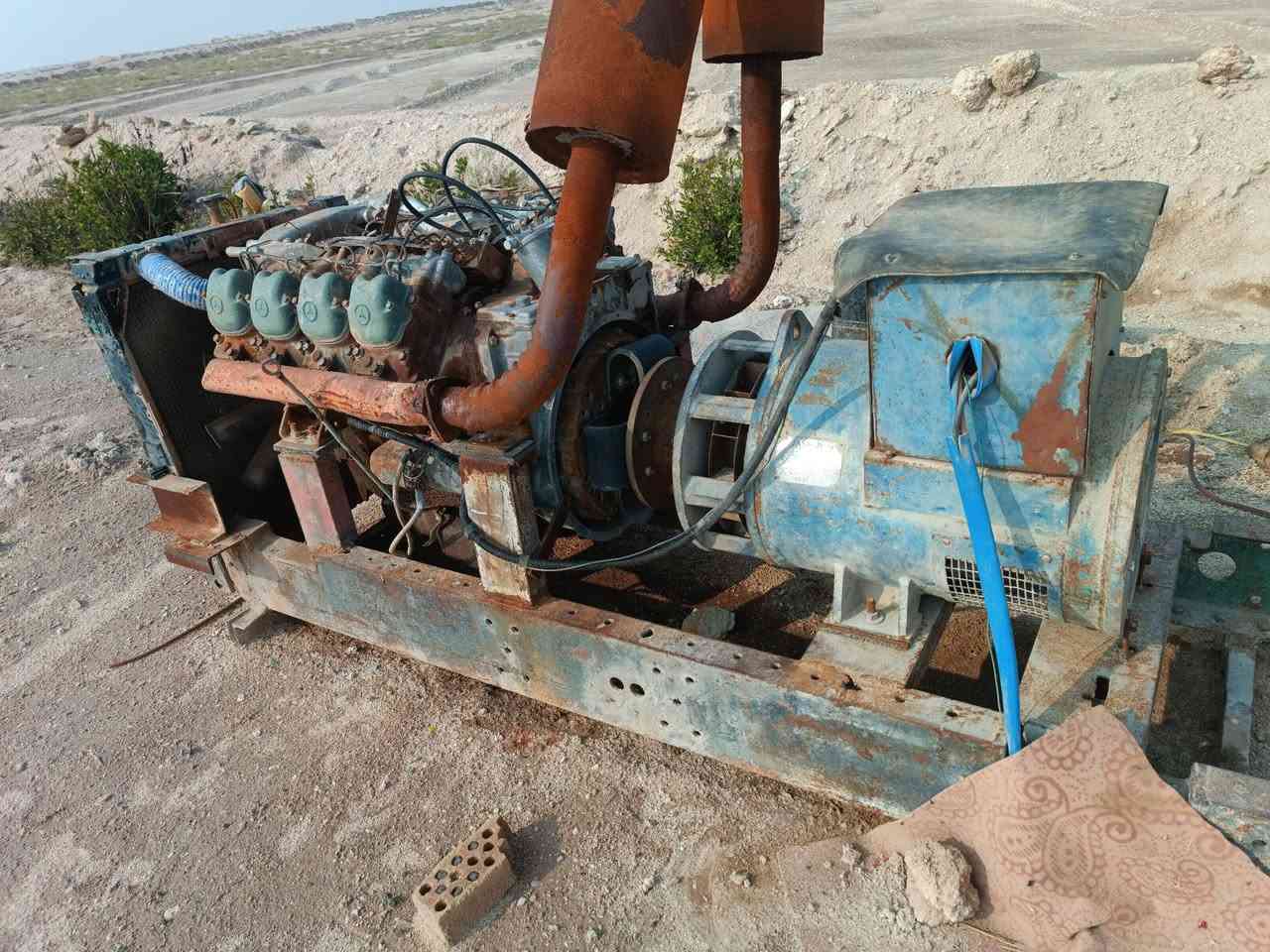 مولده للبيع البي 8 جنريتر 150كيفي مكان النجف ***********
