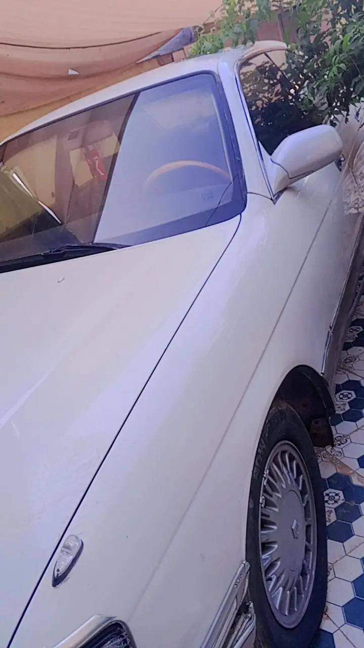 السلام عليكم بطة متصل موديل 92 رقم ديالى بسمي دولي وهزة جديدة  كفالة كير محرك مصبوغة عام بدون ضربة تبريد شغال مابيهة نقص السعر 50 وبيهة مجال *********** اذا مراوس بتكسي ترهم
