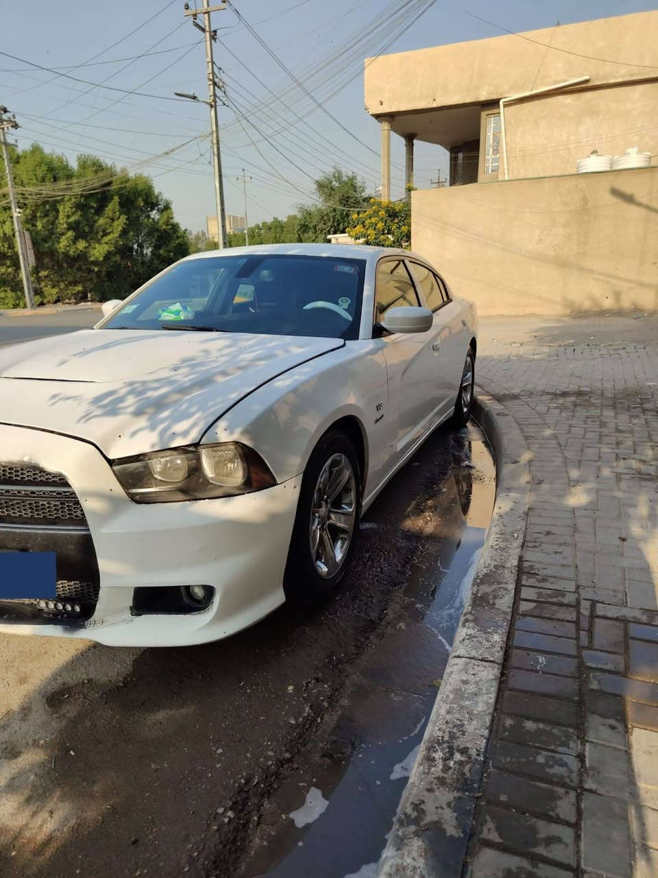 السلام عليكم سياره جارجر 13كفاله كامه من الكص العيب الشرعي مكان السياره البصره بيعه جاملغ بنيد الباقي كفاله عامه الرقم *********** واساب
