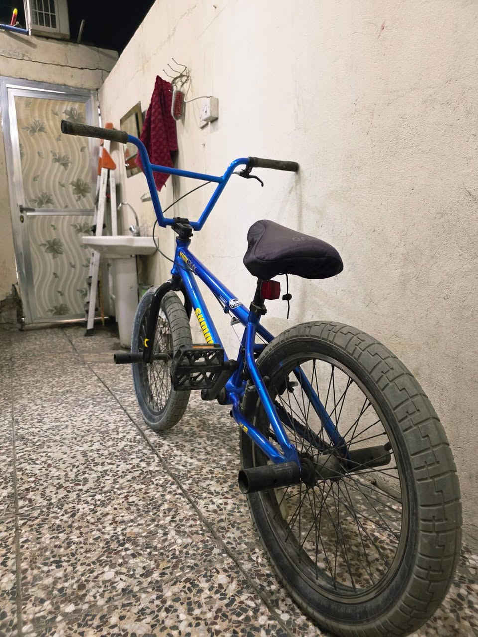 سلام عليكم بأسكل بي ام اكس موديل 2024 لون ازرك مميز بأسكل نضيف مختوب جاهز بأسكل مال لعب الله شاهد 
نضيف ويا كتاب شركة عوزة بس يدات ستيرن السعر 175 وبي مجال للشراي مكاني بغداد مدينة الصدر قطاع 60 هذا رقمي للتواصل *********** موجود واتساب
