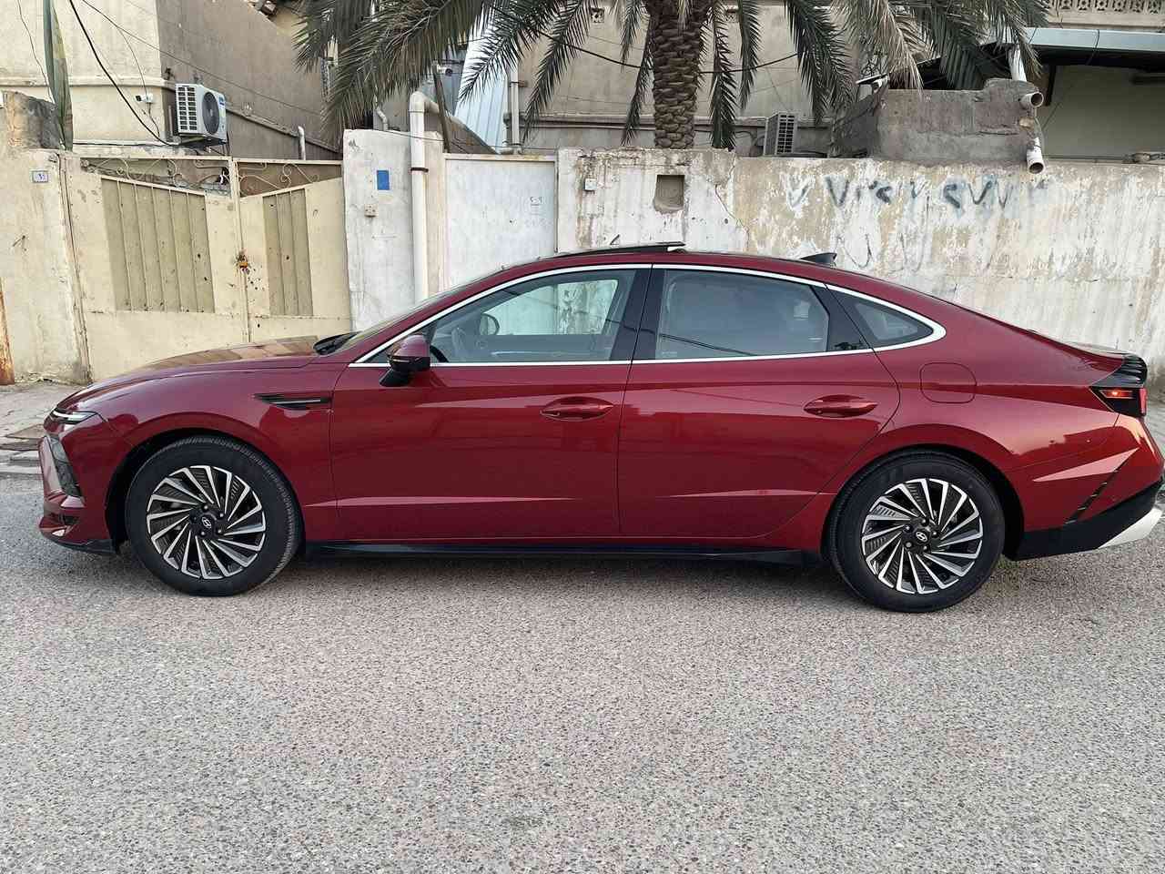 سلام عليكم سوناتا موديل 2024  هايبرد فول الفول ماكو مواصفه بالك مابيه وارد امريكي مبدل بس بنيد بيه بدون جاملغات السعر 215رقمه مجاني تترقم جميع المحافظات رقم التلفون ***********
