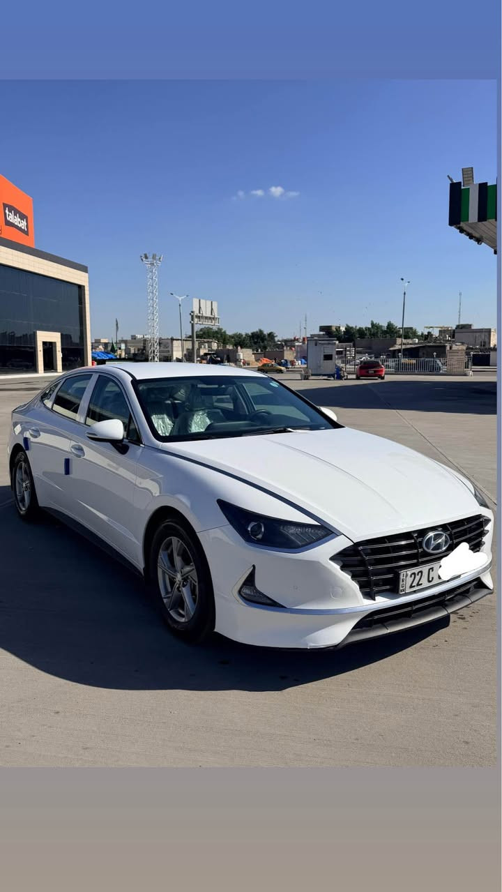 السلام عليكم سوناتا ٢٠٢٣ خليجي كفاله ماعده بارد بالجاملغ الخلفي شوي باقي السياره كفاله 
رقم اربيل تريد وكاله تريد تحويل 
السعر ٢٠٣ وبي مجال للشراي 
البصره المعقل 
*********** البصرة, العراق
