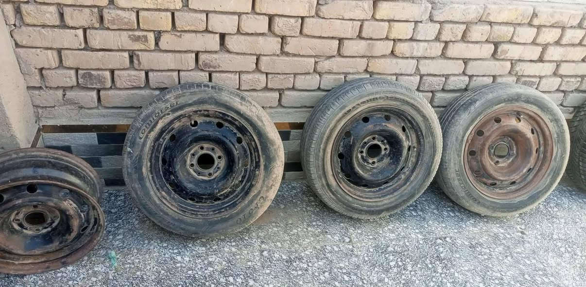 السلام عليكم قراض بيجو يديت مال باب إمكانيات سماعات عداد جديد شغال يده مال اشاره ومال ماسحه وعبوه بانزين وفرشه مال جنطه  وسأله ابيع عله شوفت عينك  توير نص عمر ربع عمر لتشوفونه  مكاني ناصرية قرب مطعم حياوي براند بشارع يا حسين


**إذا كنت صاحب هذا الإعلان وتريد حذفه لأي سبب، رجاءا أرسل رسالة إلى الدعم الفني**