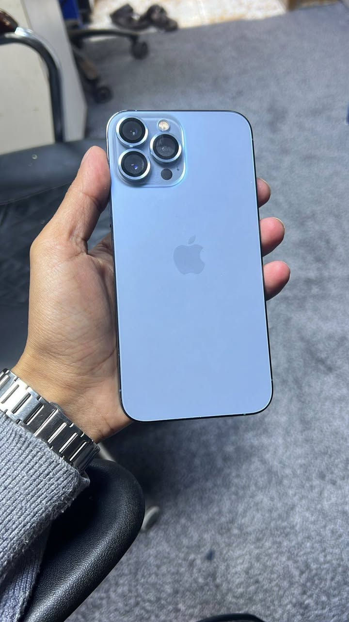 السلام عليكم ايفون 13 بروماكس مامفتوح ابد ذاكرة 256 جهاز استخدام شخصي بطارية 85 كله شغال مابي اي خلل وماداخل تصليح ابد وملحقات فقط شاحنة ويا 
المكان التنومة السعر 575 وبي مجال قليل كلش حق الجية فقط رقم الهاتف *********** استفسار فقط على الواتساب هنا مامتواجد
