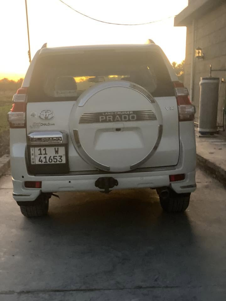 السلام عليكم Toyota Prado
2015الفئة VXفولل مواصفات محرك V6 4000
 المواصفات
-لايت زنون
-شاشه 
-دخول ذكي
-تشغيل عن بعد
-اشارة ترحيب
-فتحة
-بصمه
-عداد لكزس
-تحكمات استيرن

المكان بغداد الدورة للاستفسار اتصل على هذا الرقم 
***********
