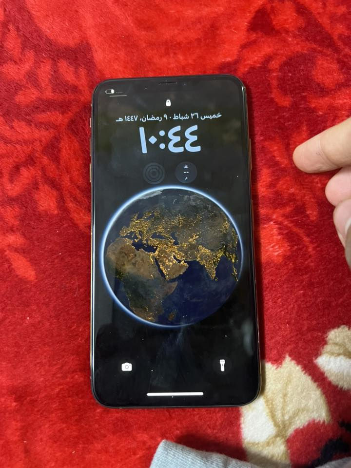 السلام عليكم ايفون اكس ماكس للبيع جهاز جديد ما مبدل اي شي بي بس عندك فطر ب الضهر و ما مأثر ع اي شي و تكدر تخلي كفر و ما يبين ذاكرة عملاقة 512 و بطارية 74 بس رقم نازل شحن كلش زين السعر 250 و بي مجال لطيبين العنوان البصرة الزبير الرقم للستفسار ***********
