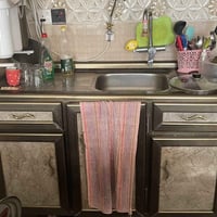 كاونتر 3 قطع ب 200 الف وبي مجال واتساب 07872364222