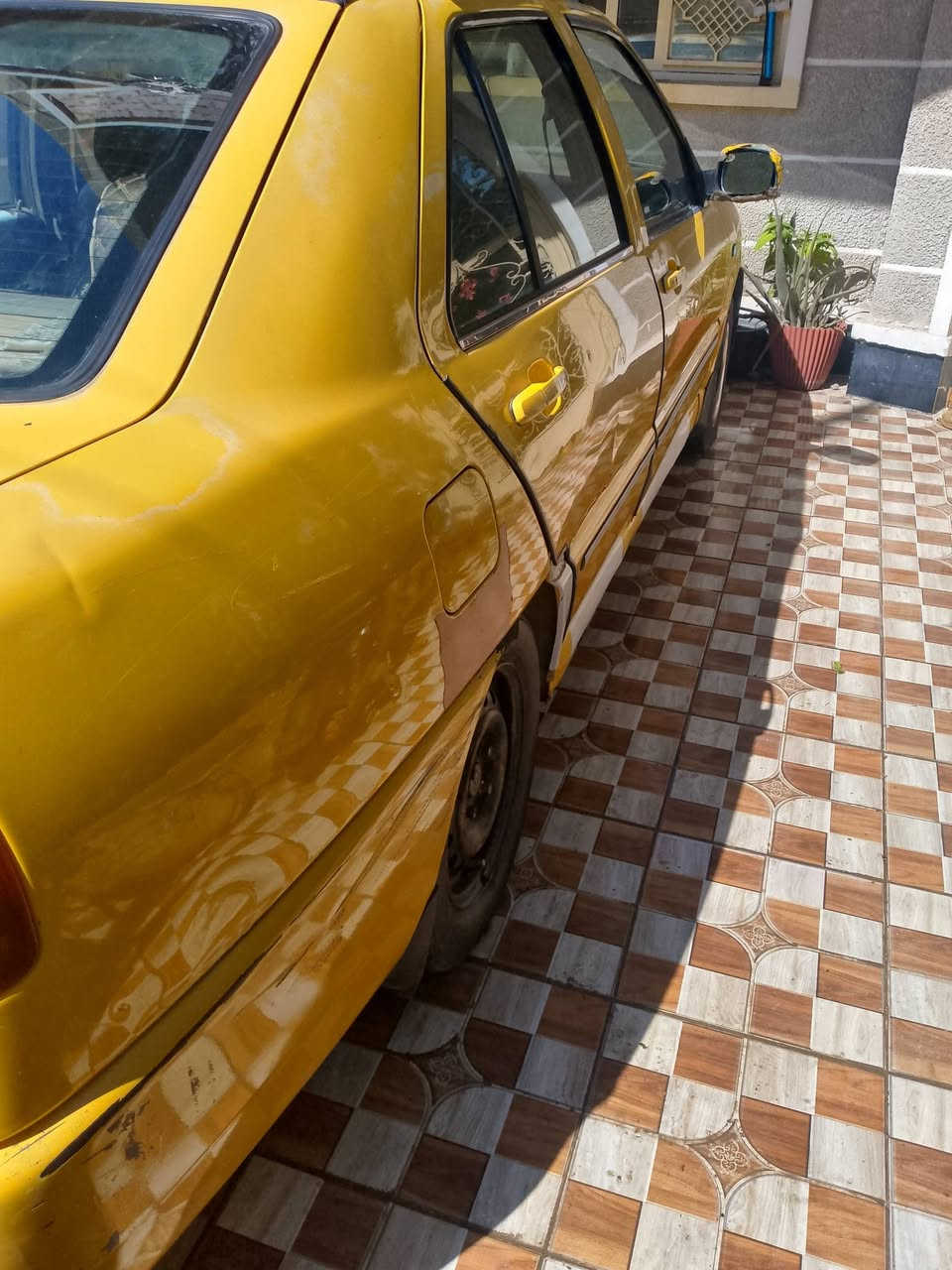 للبيع شيري كوين موديل 2011 محوره كورلا يارس 1600كير اوتماتيك رقم بغداد مصفرة هيئه وغرامه سنويه ل2027 السعر 33وبيهه مجال بسيط
العنوان ديالى بعقوبه 

***********
