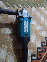 عندي هاي غراض للبيع اليريد يدخلي خاص او الاتصال على رقم الوتساب 077632...